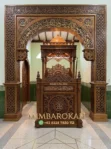 Desain Mimbar Jati Minimalis Ukuran Besar untuk Interior Masjid Agung
