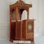 Mimbar Podium Masjid Ukiran Kaligrafi Atap Kubah Masjid Agung Nganjuk