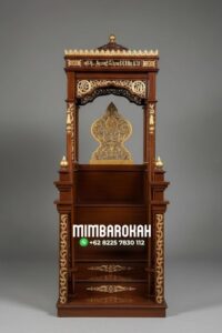 Mimbar Podium Khutbah Ukiran Kaligrafi Atap Kubah Masjid Agung Gresik