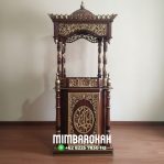 Mimbar Podium Ukiran Kaligrafi Pesanan Masjid Grobogan